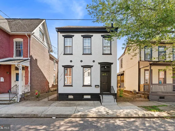 420 Walnut St, Pottstown, PA 19464