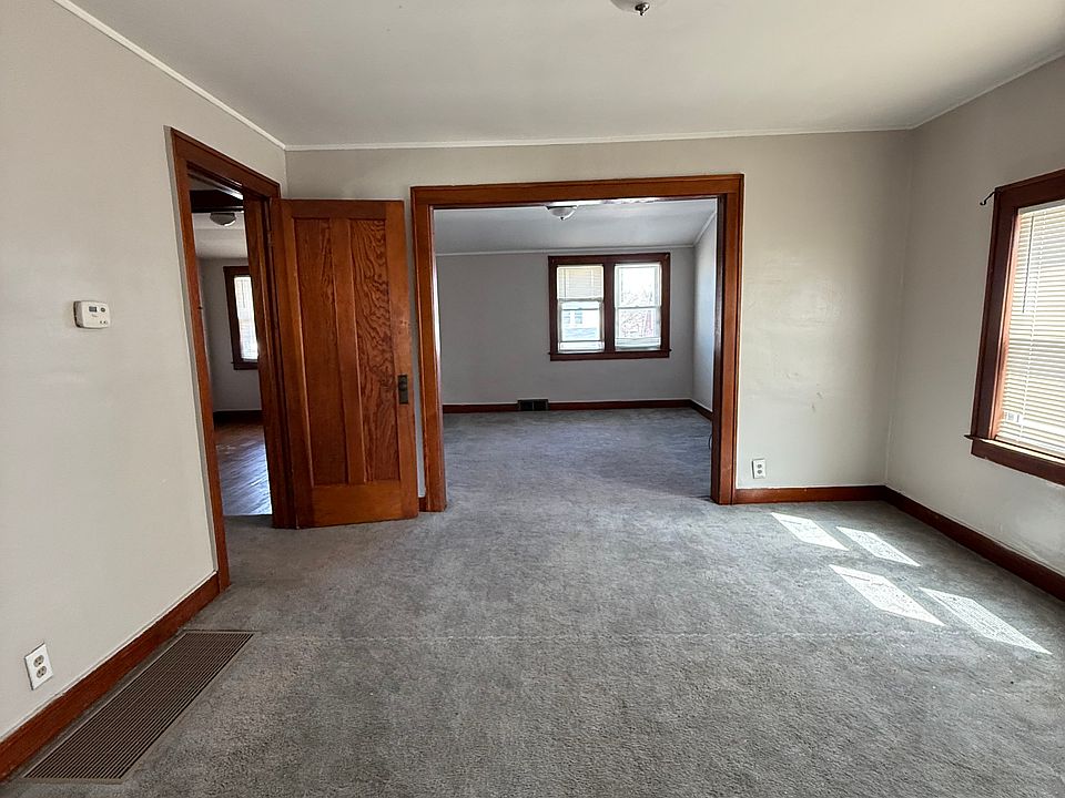 1st image of 5141 Ternes St #2