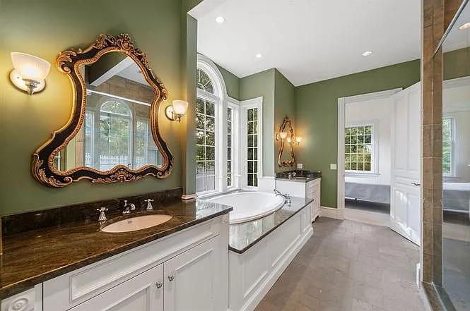 2 bed, 1500 sqft, $3,000 — Photo 3