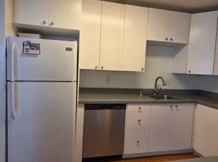 2072 Bluebell Dr, Santa Rosa, CA 95403