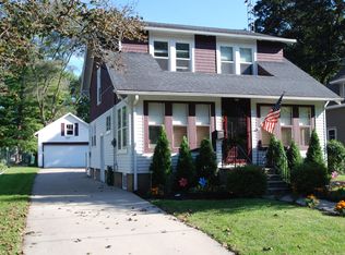 415 Concord Rd, Oconomowoc, WI 53066