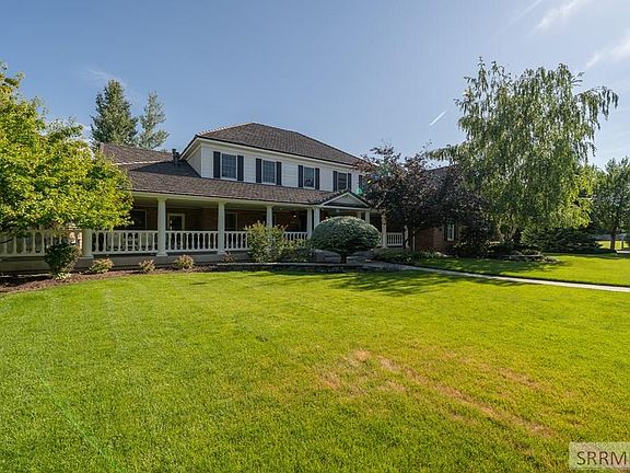 3rd image of 420 Coventry Ct