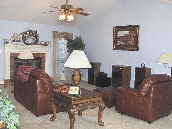 5th image of 170 Laurelbrook Dr