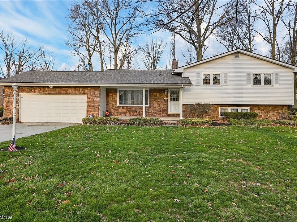 1st image of 130 Robinwood Dr