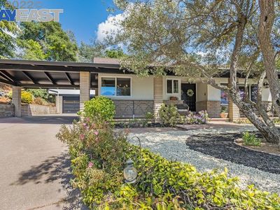 4871 Beacon Hill Dr, Castro Valley, CA, 94552