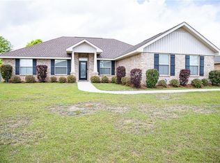 2213 Fernwood Loop E, Semmes, AL 36575