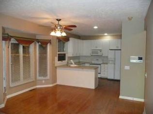 4215 N 165th St, Omaha, NE 68116