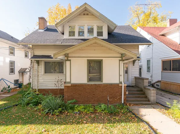 710 John St, Rockford, IL 61103