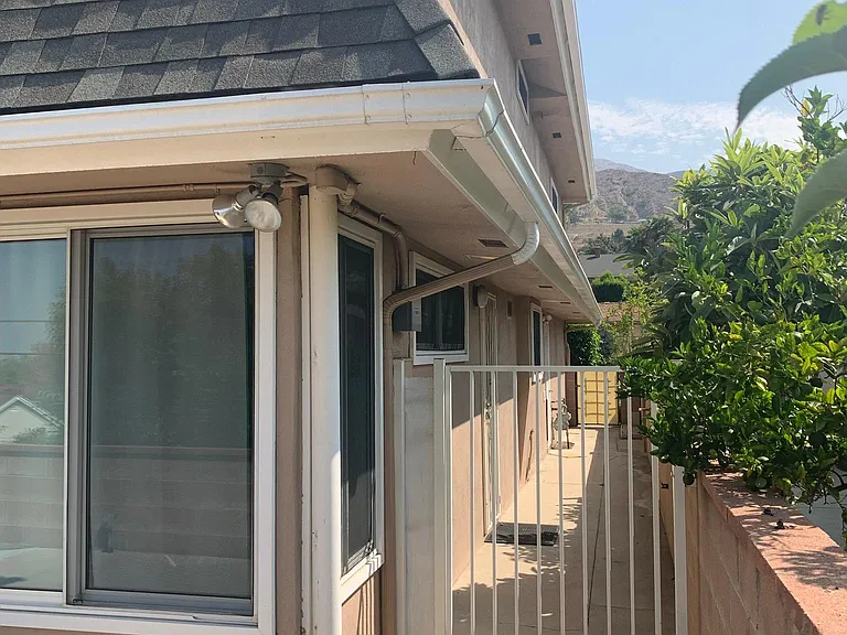 2023 Karen St — Photo 48