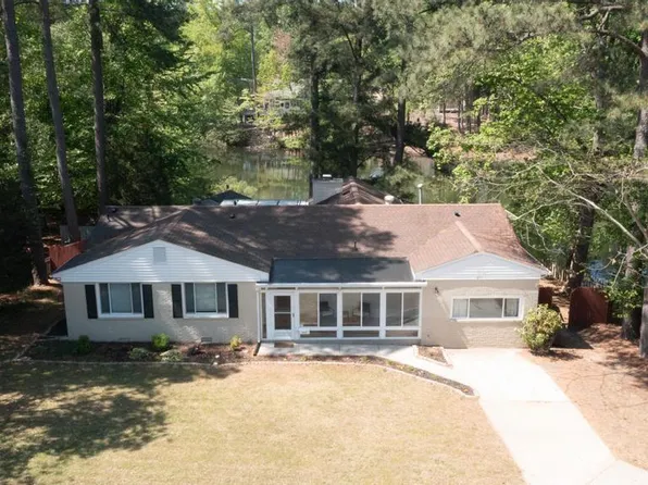 915 Catalina Dr, Newport News, VA 23608