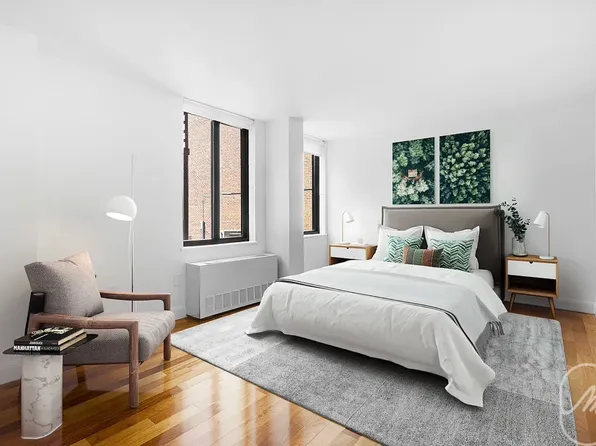 290 Third Avenue image 10 of 30