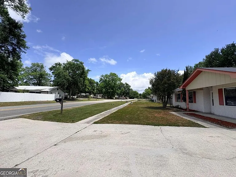 603 Plantation Village Dr — Photo 44
