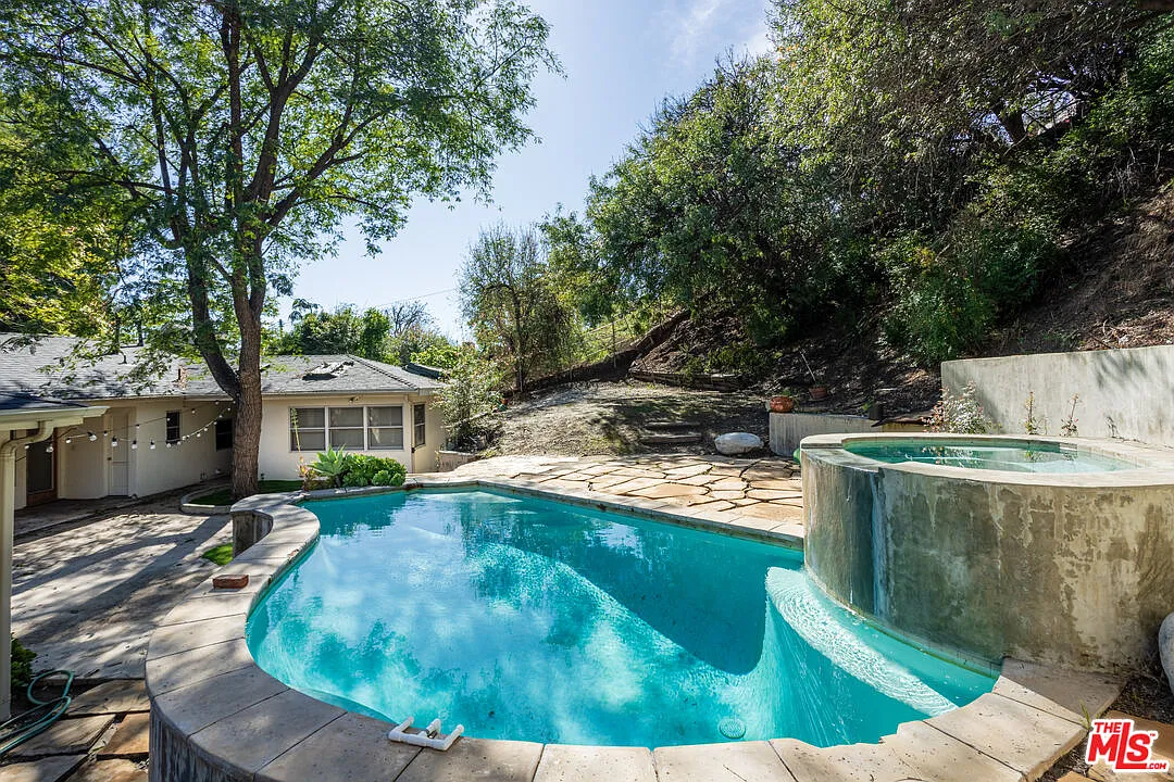 4 bed, 4.0 bath, 2254 sqft, $6,000 — Photo 4