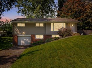 3743 Kenny Ln, White Bear Lake, MN 55110