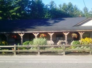 72 W Main St, Upton, MA 01568