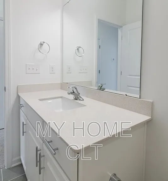1816 Alexander Village Main Dr — Photo 29