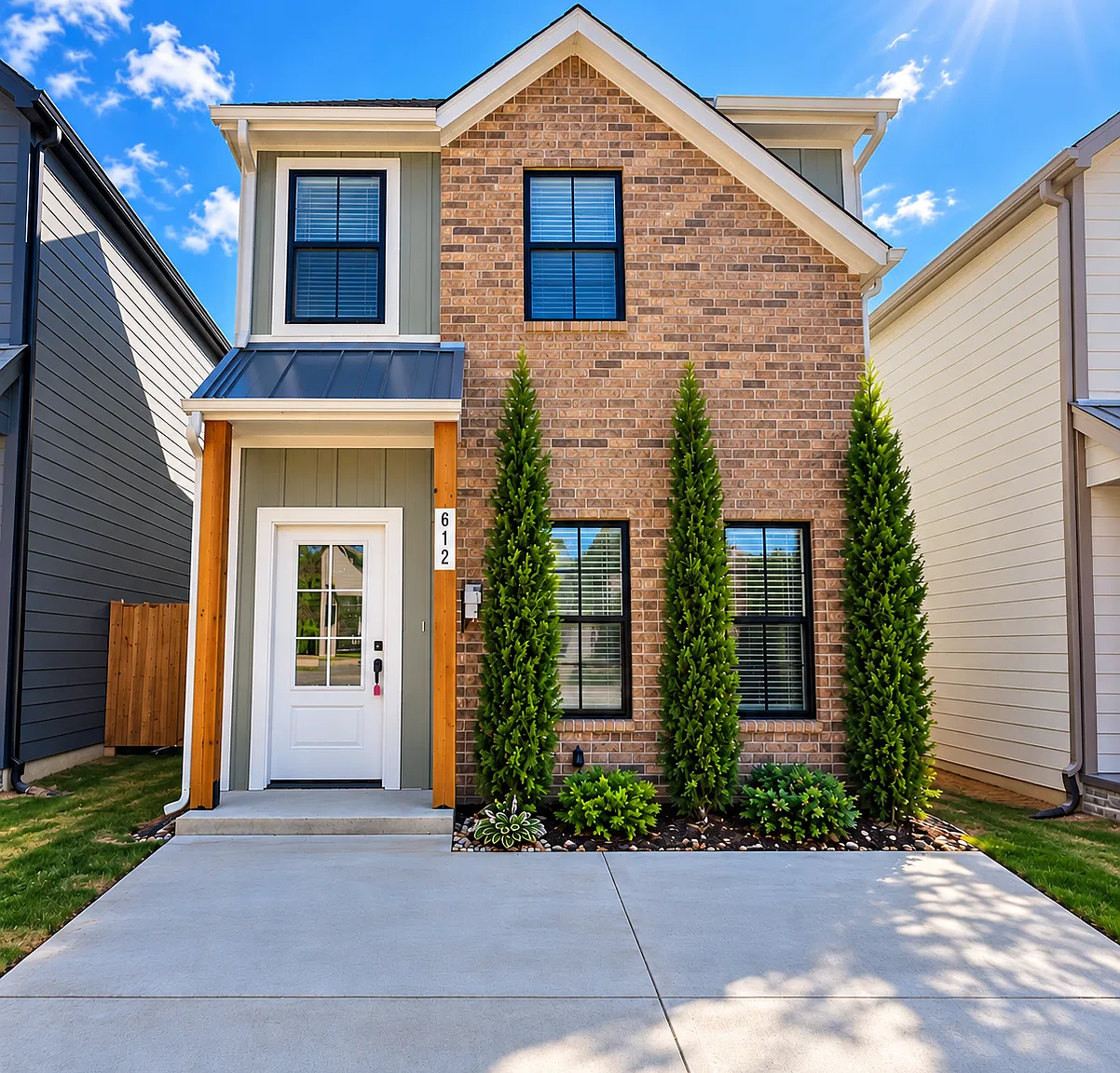 3 bed, 2.5 bath, 1414 sqft, $1,895 — Photo 1