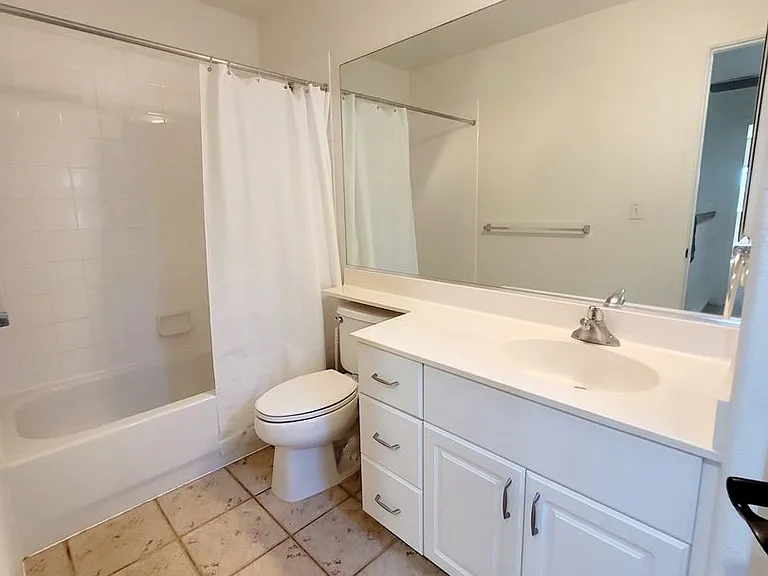 1175 Mokuhano St #G102 — Photo 31