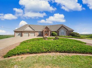 3380 S Scenic Slope Rd, Salina, KS 67401