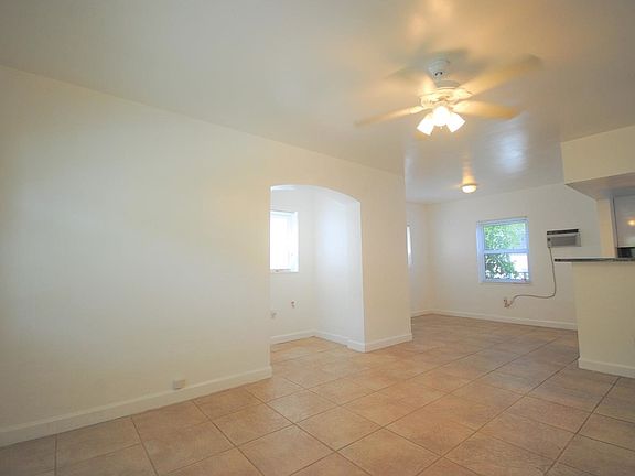 3rd image of 1203 Marseille Dr #2023