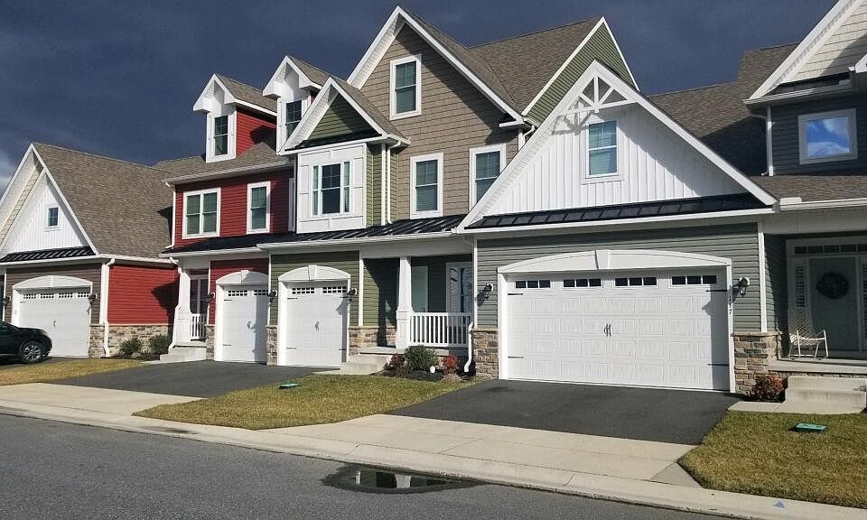1st image of 104 Eagle Ct #45