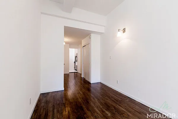 Rented by Mirador Real Estate | media 9