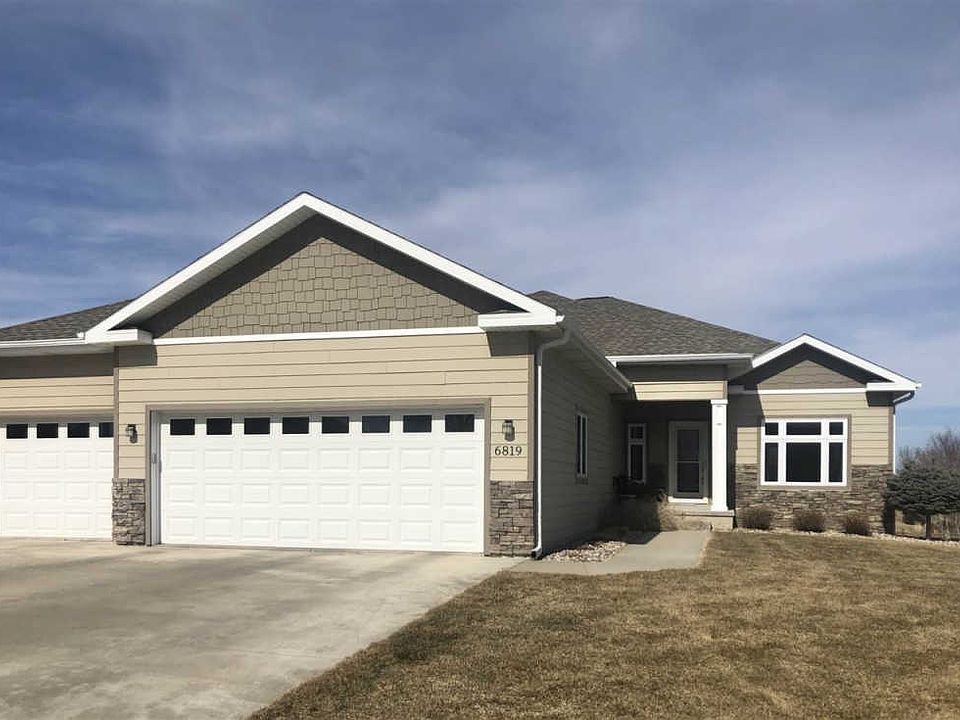 1st image of 6819 Whispering Creek Dr