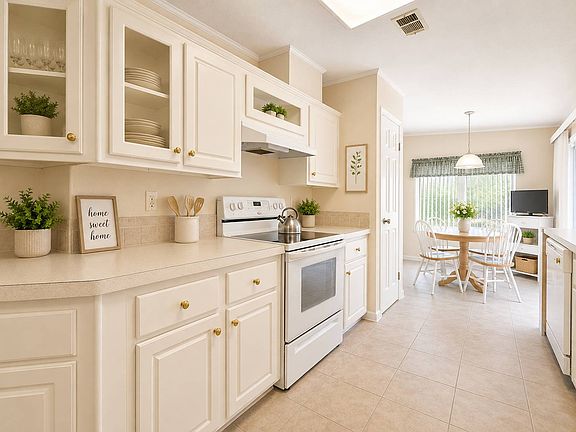 3rd image of 3166 Carpenter Ln #80