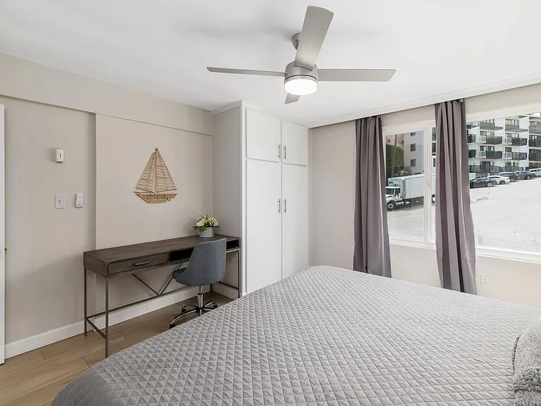 Master Bedroom, Study Nook, Closet