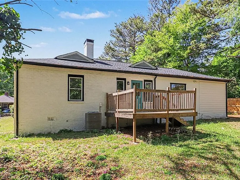 1680 Fairbanks St SW — Photo 13