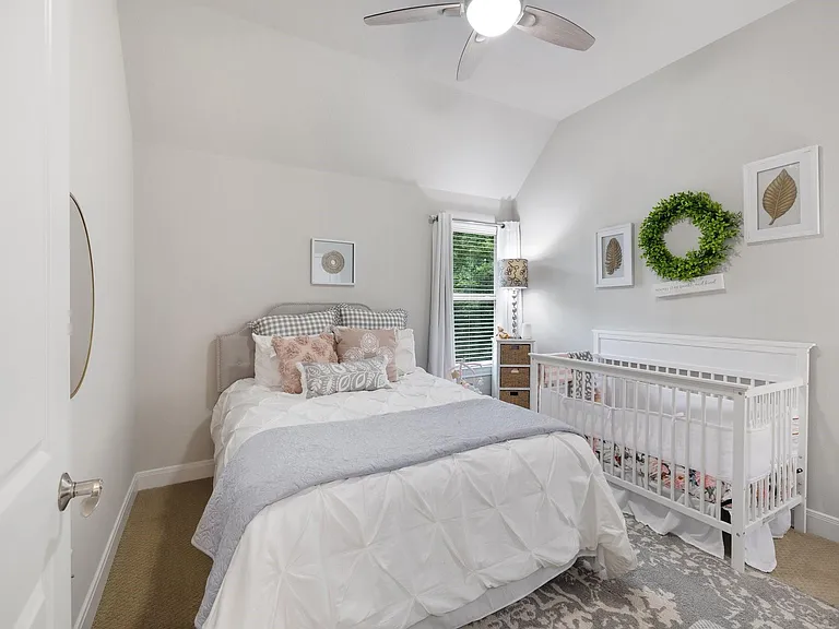 19 Cohasset Pl — Photo 33