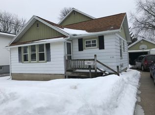 1021 27th St, Two Rivers, WI 54241