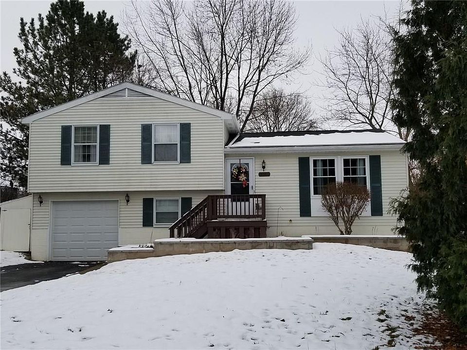 1st image of 5761 Dalton Dr