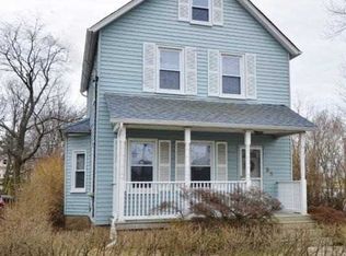 32 W 4th St, Huntington Station, NY 11746