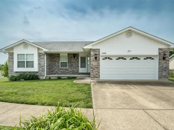1008 Thames Dr, Imperial, MO 63052