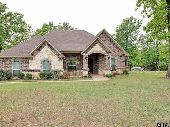 2nd image of 18525 Oak Knoll Ct