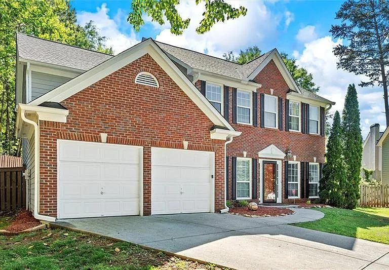 4220 Hunters Green Way NE — Photo 36