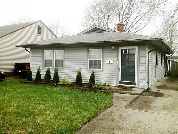 2nd image of 23821 Melville Ave