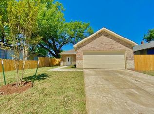 2233 Pine St, Dallas, TX 75215