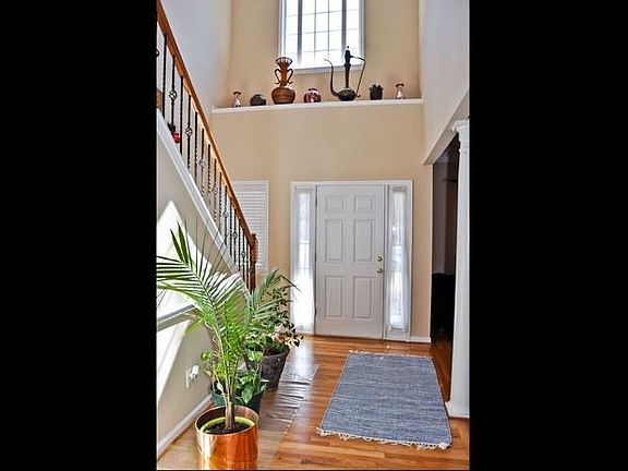 2nd image of 625 Kings Peak Dr