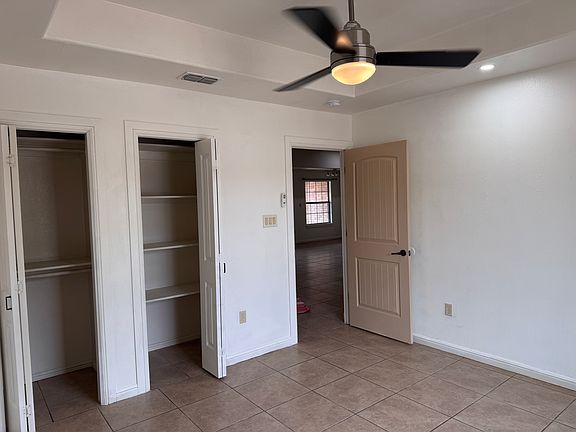 4th image of 1733 Violet Dr