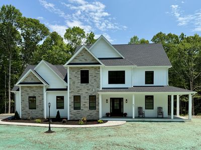 47 Greenwich Place, Colchester, CT, 06415