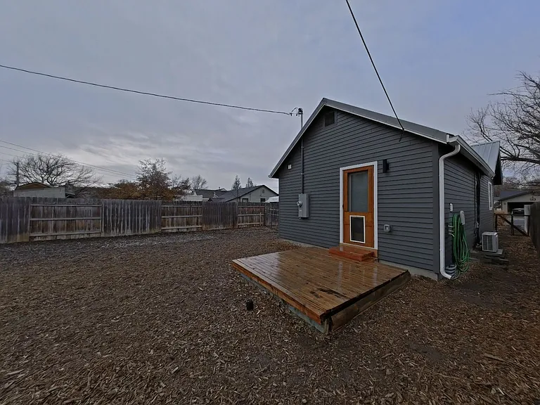 622 NW Fairmont St — Photo 14