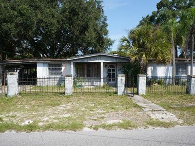 3601 E Giddens Ave, Tampa, FL, 33610