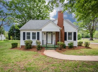 1322 Mecklenburg Hwy, Mooresville, NC 28115