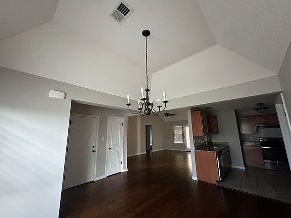 3rd image of 9428 Eckley Pl