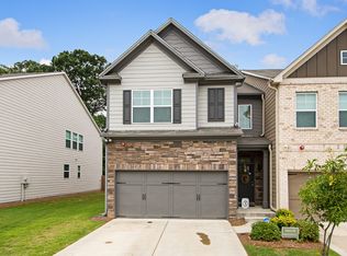 848 Arbor Crowne Dr, Lawrenceville, GA 30045