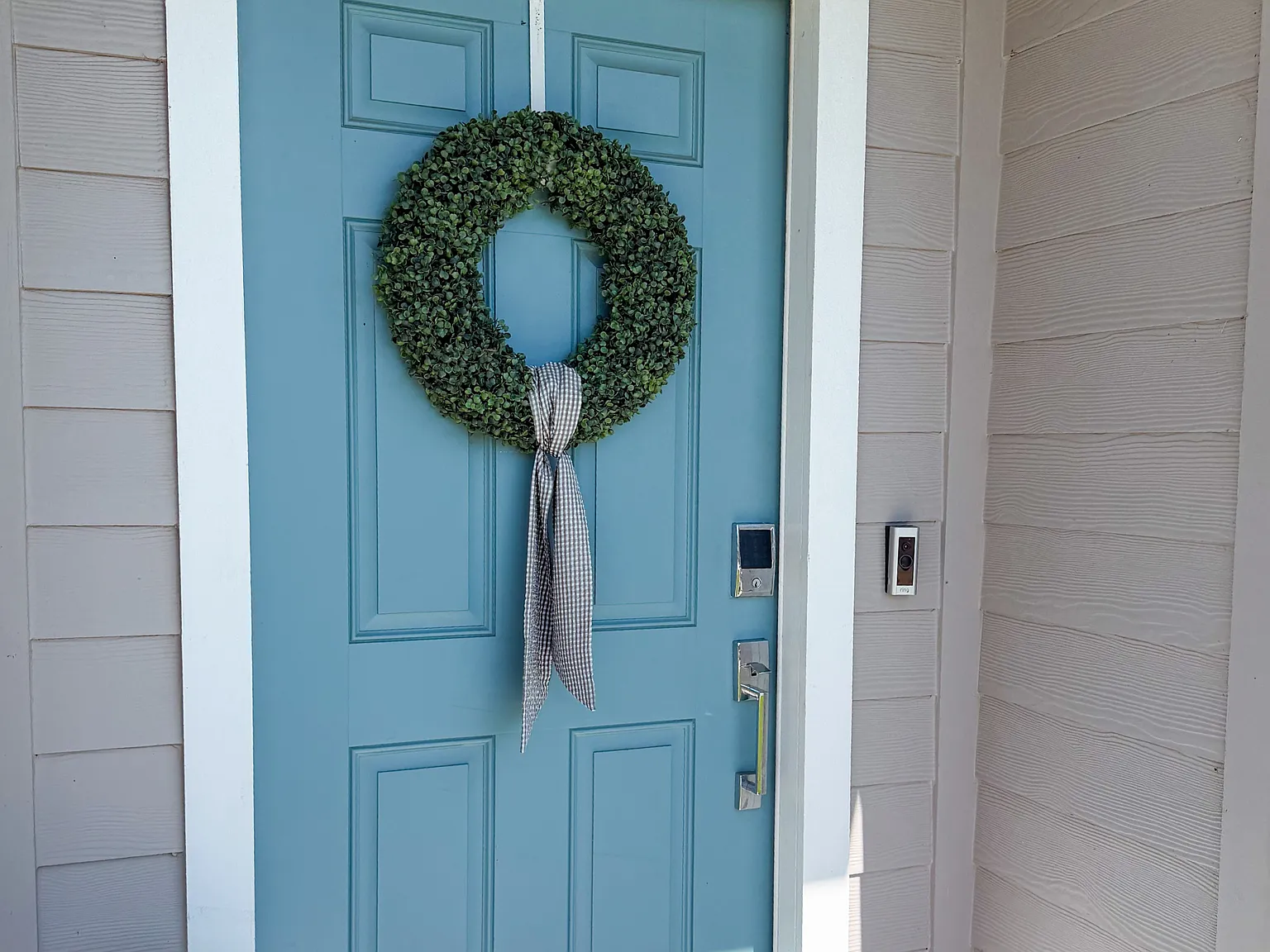 3 bed, 2.5 bath, 1782 sqft, $2,200 — Photo 2