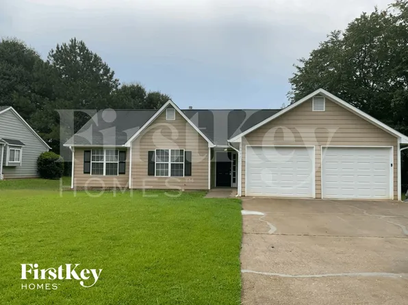 5992 Homestead Cir, Rex, GA 30273