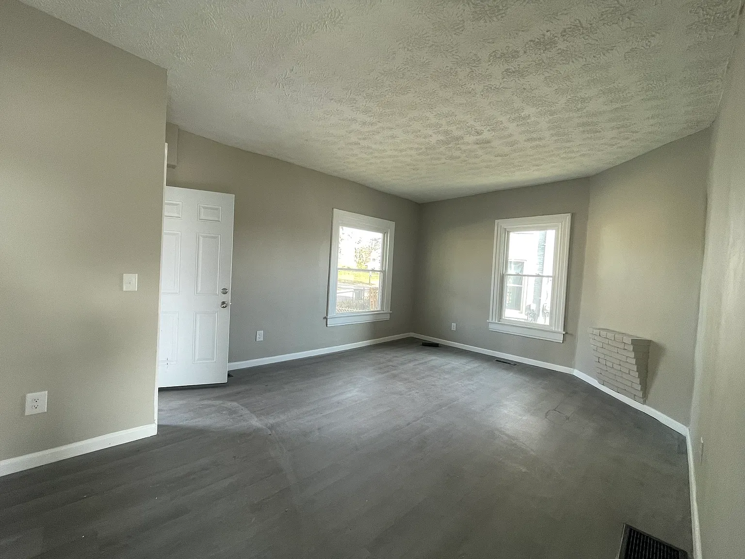 1 bed, $795 — Photo 2